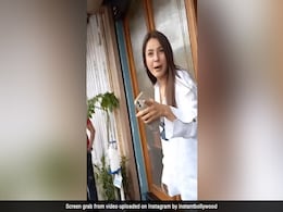 पैपराजी की वजह से शहनाज गिल को लगा हजार रुपए का फटका, बोलीं- सब तुम्हारी वजह से हुआ है...देखें Video  पैपराजी की वजह से शहनाज गिल को लगा हजार रुपए का फटका, बोलीं- सब तुम्हारी वजह से हुआ है...देखें Video