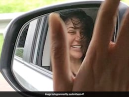 मुंबई में दिल खोलकर बारिश का मजा लेती दिखीं सुष्मिता सेन, तस्वीरें देख फैन्स बोले- नजर ना लगे इस मुस्कान को... मुंबई में दिल खोलकर बारिश का मजा लेती दिखीं सुष्मिता सेन, तस्वीरें देख फैन्स बोले- नजर ना लगे इस मुस्कान को...