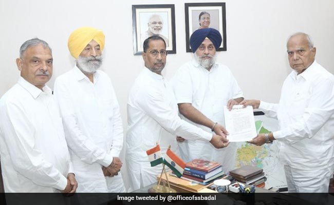 Punjab After Delhi? Akali Dal Seeks Probe Into Punjab Excise Policy
