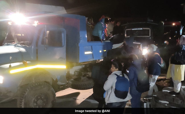 105 People Stranded In Himachal Pradesh Due To Floods Rescued