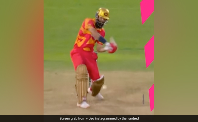 Moeen Ali On Fire: इंग्लैंड ऑलराउंडर ने मचाया कोहराम, ऐसी आतिशी पारी देख गेंदबाजों ने सिर पकड़ लिया- Video