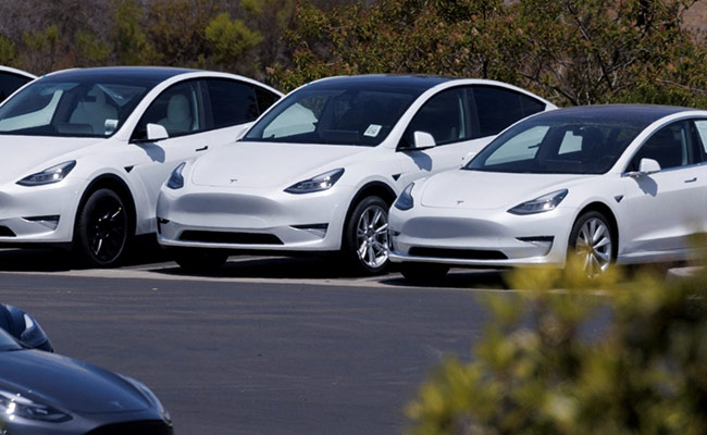 All New Tourist Vehicles In Goa To Be Electric From January 2024: Chief Minister