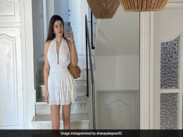 More Pics From Shanaya Kapoor's Ibiza Vacation With Friends More Pics From Shanaya Kapoor's Ibiza Vacation With Friends