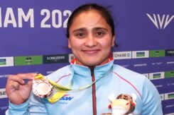 Was confident Of Winning Medal: Weightlifter Harjinder Kaur On Her Bronze-Winning Lift At CWG '22 Was confident Of Winning Medal: Weightlifter Harjinder Kaur On Her Bronze-Winning Lift At CWG '22