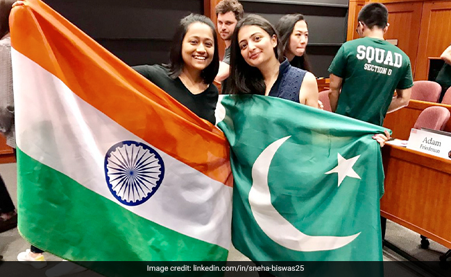 Indian Woman Shares Story Of Friendship With Pakistani Classmate At Harvard, Internet Overwhelmed