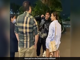 एक्स हसबैंड अरबाज खान के साथ नजर आईं मलाइका अरोड़ा, देखकर फैंस बोले- अर्जुन कपूर कहां एक्स हसबैंड अरबाज खान के साथ नजर आईं मलाइका अरोड़ा, देखकर फैंस बोले- अर्जुन कपूर कहां