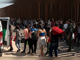 US Lifts Trump-Era Policy Requiring Asylum-Seekers To Wait In Mexico