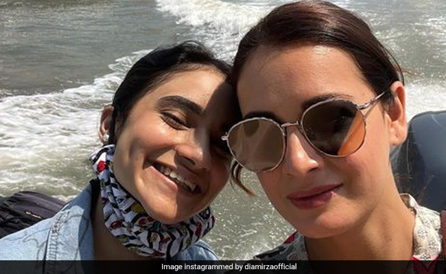 दिवंगत भतीजी को याद कर दीया मिर्जा ने लिखा इमोशनल पोस्ट, बोलीं- मेरे पहले बच्चे की तरह थी तान्या