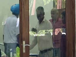 Delhi's Lt Governor Transfers 12 Bureaucrats After Raid On Manish Sisodia Delhi's Lt Governor Transfers 12 Bureaucrats After Raid On Manish Sisodia