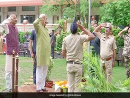 भारत विश्व को शांति का संदेश देगा : स्वतंत्रता दिवस पर आरएसएस प्रमुख मोहन भागवत भारत विश्व को शांति का संदेश देगा : स्वतंत्रता दिवस पर आरएसएस प्रमुख मोहन भागवत