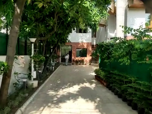 CBI Raids Delhi Deputy Chief Minister Manish Sisodia, Other Top Stories