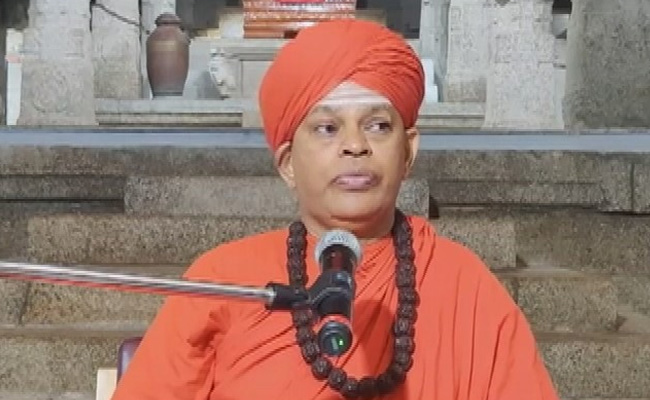 4 More Minor Girls Accuse Karnataka's Lingayat Seer Of Sexual Assault
