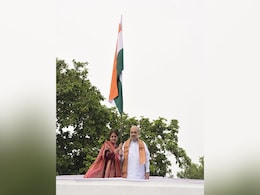 कैसे केंद्रीय मंत्रियों ने मनाया हर घर तिरंगा अभियान, तस्वीरों में देखें कैसे केंद्रीय मंत्रियों ने मनाया हर घर तिरंगा अभियान, तस्वीरों में देखें