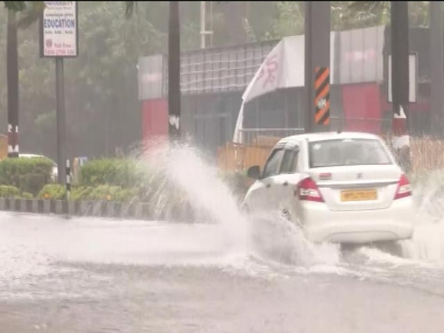 Heavy Rain Continues In Madhya Pradesh, Red Alert For 39 Districts