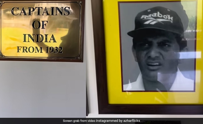 अजहरुद्दीन ने भारतीय कप्तानों से सजी दीवार पर देखी खुद की तस्वीर, यूं किया रिएक्ट- Video