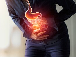 पेट के ऊपरी हिस्से में दर्द की न करें अनदेखी, ये परेशानी हो सकती हैं इन बीमारियों का संकेत