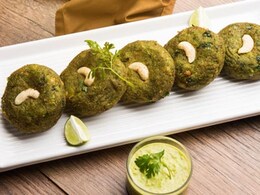 Healthy Hara Bhara Kebab: Make This Protein-Rich Kebab For Guilt-Free Snacking Healthy Hara Bhara Kebab: Make This Protein-Rich Kebab For Guilt-Free Snacking
