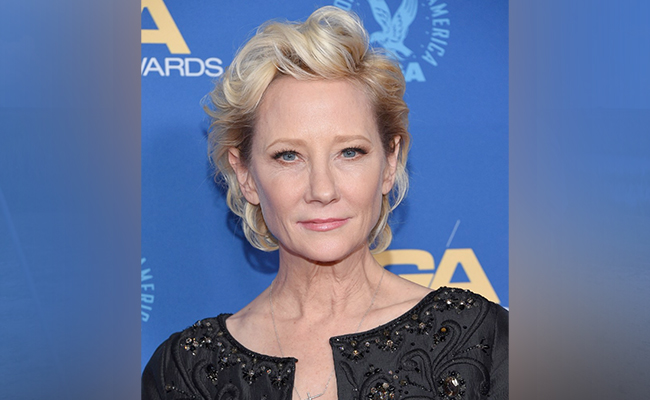 Actor Anne Heche "Not Expected To Survive" After Car Crash: Report