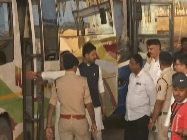 Jharkhand Ruling Coalition MLAs Head To Raipur Amid Poaching Worry