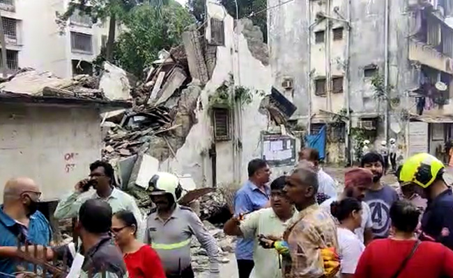 Video: 4-Storey Building Collapses In Mumbai