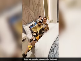 राखी सावंत ने दुबई में खरीदा बेहद आलीशान और खूबसूरत घर, वीडियो देख फैंस पूछ रहे हैं- 'कितने में लिया है' राखी सावंत ने दुबई में खरीदा बेहद आलीशान और खूबसूरत घर, वीडियो देख फैंस पूछ रहे हैं- 'कितने में लिया है'