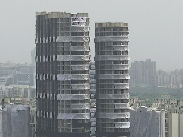 जानें ट्विन टावरों के निर्माण से ध्वस्त होने तक का पूरा घटनाक्रम, 10 बातें