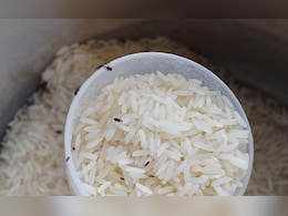 दाल-चावल में कीड़े लगने से पहले करें ये काम, नहीं पड़ेगी दवा की ज़रूरत दाल-चावल में कीड़े लगने से पहले करें ये काम, नहीं पड़ेगी दवा की ज़रूरत
