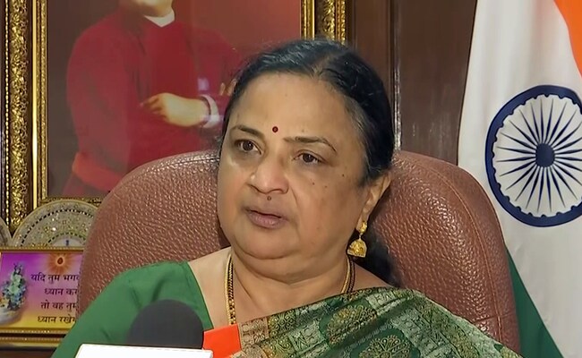 छात्रों को राजनीति के लिए पढ़ाई से समझौता नहीं करना चाहिए : जेएनयू कुलपति