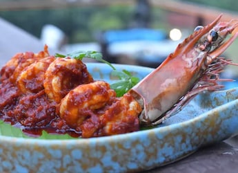 Mid-Week Indulgence: This Yummy Prawn Ghee Roast Is A Must-Try Mid-Week Indulgence: This Yummy Prawn Ghee Roast Is A Must-Try