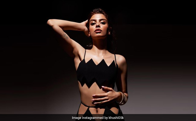 ICYMI: Deepika Padukone Dropped This Comment On Khushi Kapoor's Post