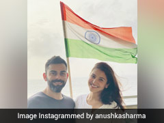 Happy Independence Day: पीएम मोदी के 'हर घर तिरंगा' अभियान से जुड़ी अनुष्का शर्मा, पति विराट संग घर पर फहराया झंडा