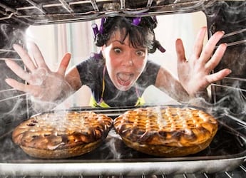 5 Hilarious Home Cooking Disasters Shared By Reddit Users 5 Hilarious Home Cooking Disasters Shared By Reddit Users