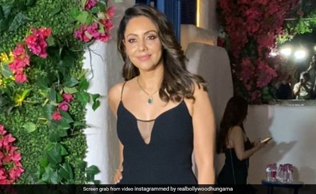 मलाइका अरोड़ा की ब्रांड लॉन्च की पार्टी में बेहद स्टाइलिश लुक में पहुंची गौरी खान, नजरें हटाना हो जाएगा मुश्किल