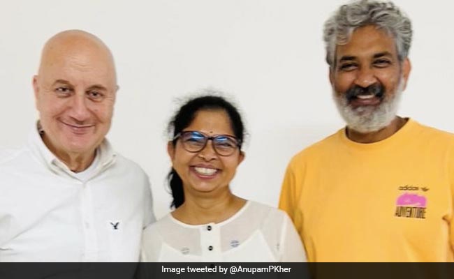 When Anupam Kher Got Together With SS Rajamouli And Wife In Hyderabad Over Lunch