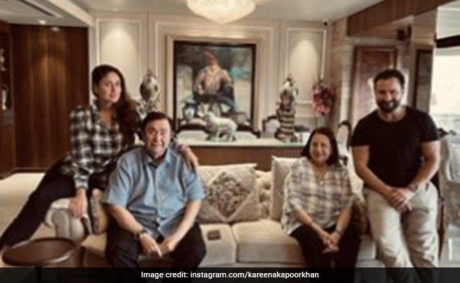 Inside Kareena Kapoor's Fam-Jam With Dad Randhir, Mom Babita And Husband Saif Ali Khan