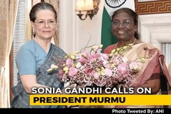 Sonia Gandhi Meets President Droupadi Murmu At Rashtrapati Bhavan Sonia Gandhi Meets President Droupadi Murmu At Rashtrapati Bhavan
