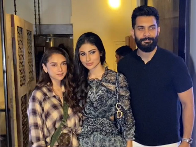 Aditi Rao Hydari Snapped With Mouni Roy And Husband Suraj Nambiar