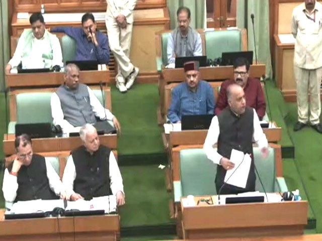 हिमाचल प्रदेश: संस्थानों को बंद करने को लेकर कांग्रेस-BJP के बीच विधानसभा में तीखी बहस