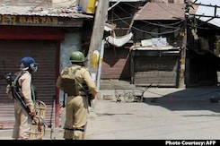 Cop Killed In Grenade Attack By Terrorists In Jammu And Kashmir: Police Cop Killed In Grenade Attack By Terrorists In Jammu And Kashmir: Police