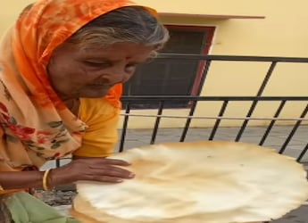 Watch: Elderly Woman Sells Papads In Jaipur Amid Scorching Heat, Inspires The Internet Watch: Elderly Woman Sells Papads In Jaipur Amid Scorching Heat, Inspires The Internet
