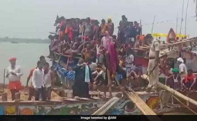 4 Killed After Cooking Gas Cylinder On Motor Boat Explodes In Bihar: Report