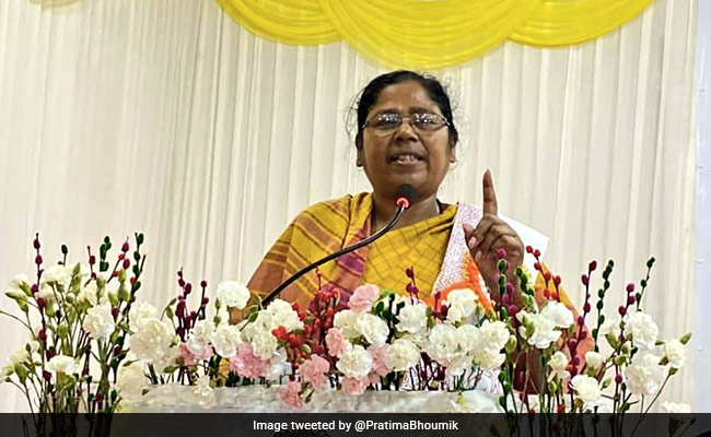 Bengal Ministers Don't Pick Call Even If We Ring 10 Times: Union Minister