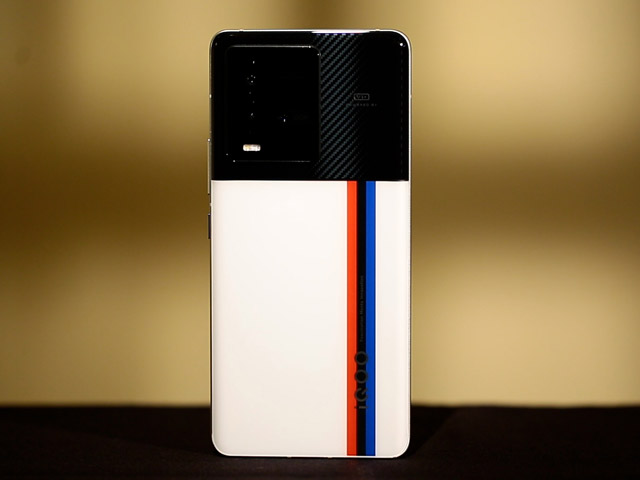 iQoo 9T: The Best Value Flagship?