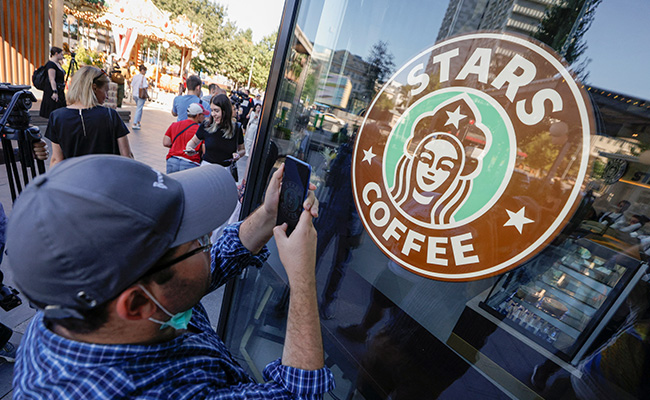 Russian Duo Hail 'Stars Coffee' As Successor Brand To Starbucks