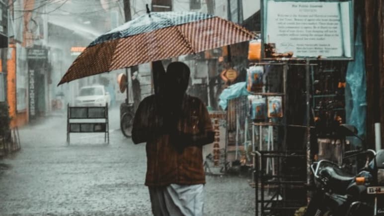 गर्मी के बीच मौसम पलटेगा! महाशिवरात्रि के बाद इन इलाकों में बारिश के आसार, पढ़ें दिल्ली NCR का वेदर अपडेट