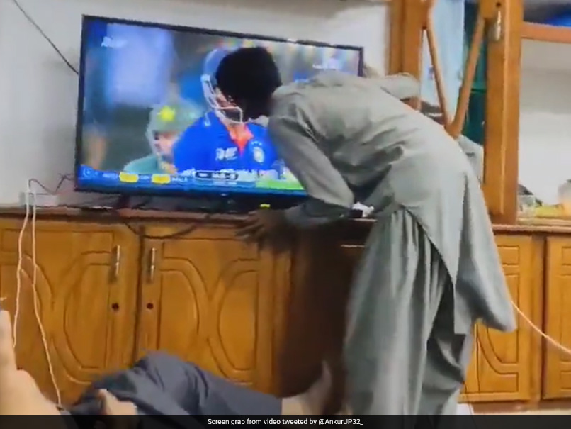 Watch: Fan Kisses Hardik Pandya On TV Screen As All-rounder Helps India Beat Pakistan In Asia Cup 2022
