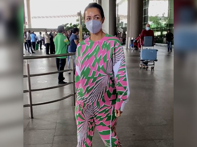 Malaika Arora's Airport OOTD Is A Co-Ord Set