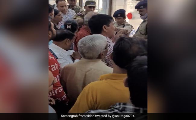 Flight From Ahmedabad To Varanasi Delayed For 8 Hours. Then This Happened