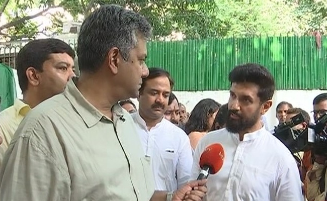 Chirag Paswan Challenges Nitish Kumar, Demands Fresh Elections In Bihar