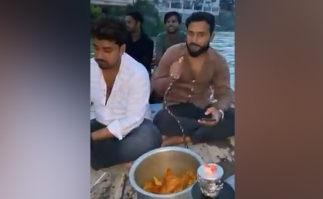 2 Arrested For "Hookah, Non-Veg Boat Party" On River Ganga In UP